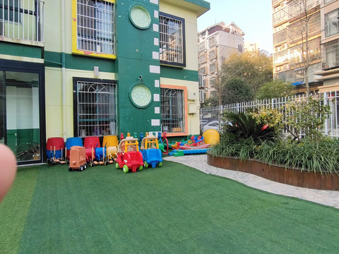 幼儿园户外设施