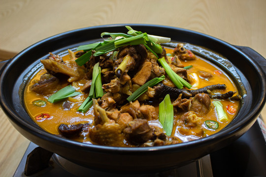 土鸡煲