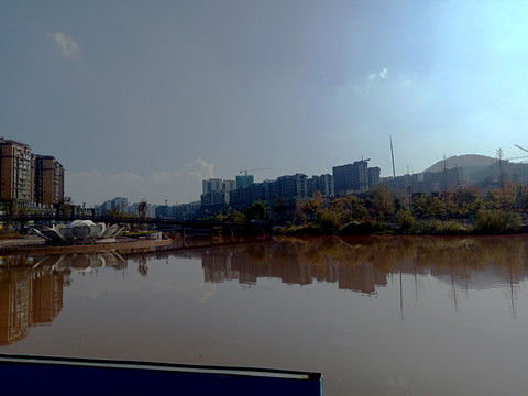 西昌月亮湖
