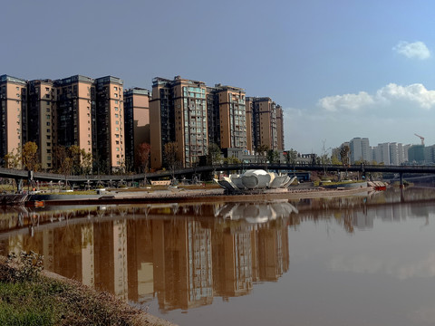 西昌月亮湖