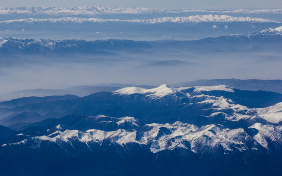新疆雪山山脉