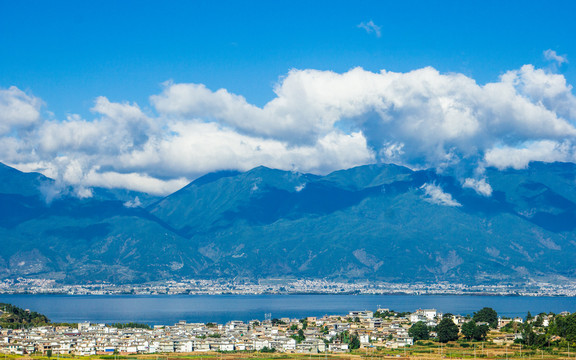 洱海