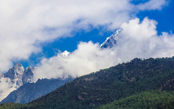 白马雪山