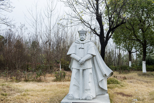 雕塑历史人物杨遇春