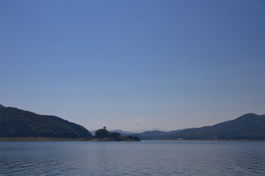 松花湖湖心岛