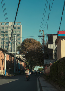 兴义市街景