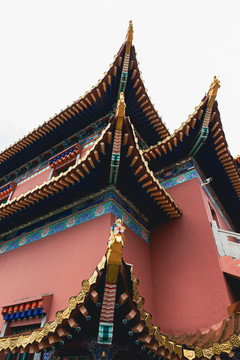 藏传佛教寺庙一角
