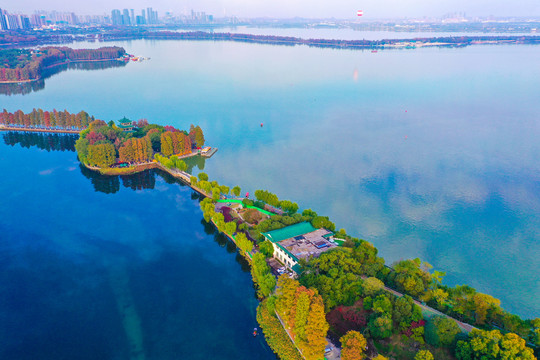 东湖