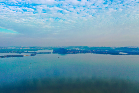 东湖