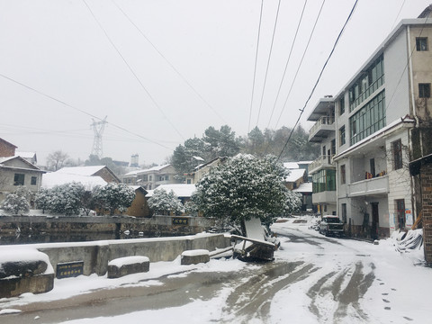 大雪纷飞雪景乡村暴雪