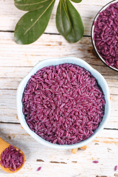 一碗紫薯米