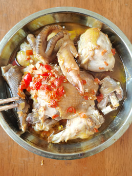 炖鸡汤