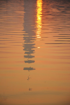 日落湖景