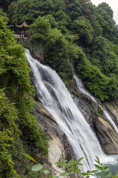龙景峡谷