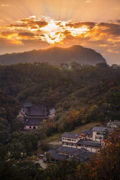 大佛寺晚霞