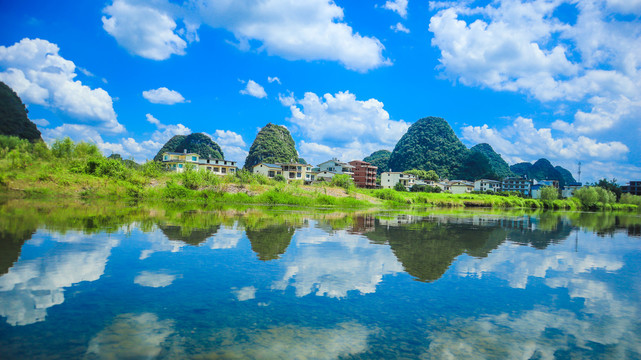 阳朔遇龙河