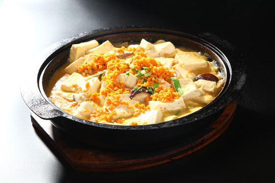 海胆石锅豆腐