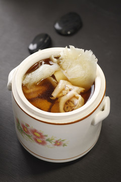 鸡炖翅