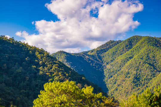 山峦