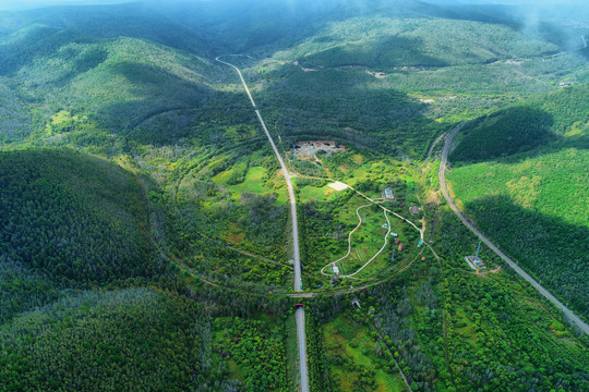 中国第一个螺旋形铁路展线