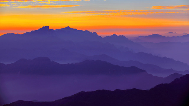 老君山云海山川纹理