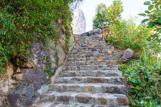 平南北帝山旅游风景区登山石阶