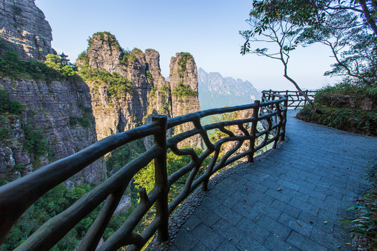 北帝山旅游风景区悬空栈道