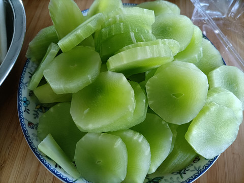 莴笋块