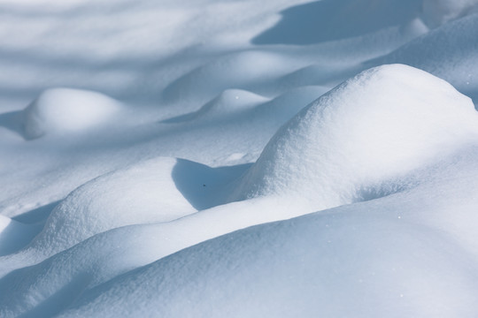 雪包雪馒头线条光影