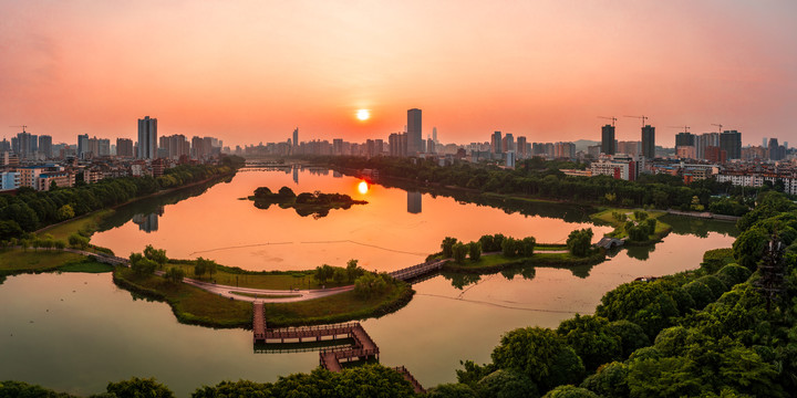 南宁城市风光南湖公园