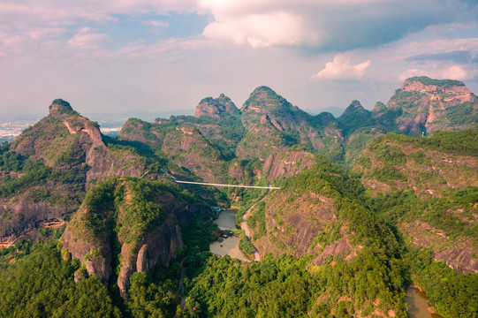 玉林都峤山风光