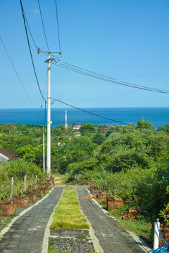 通往海边的公路