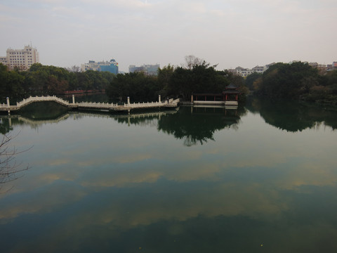 榕湖