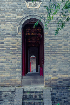 寺庙门廊