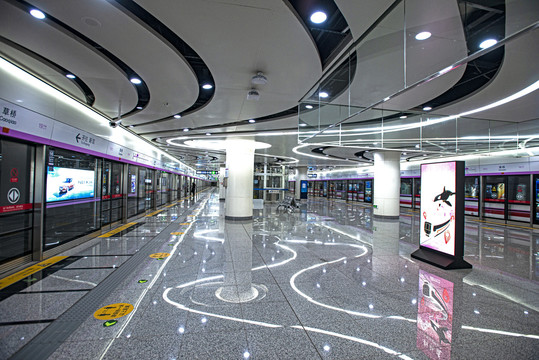 北京地铁19号线草桥站