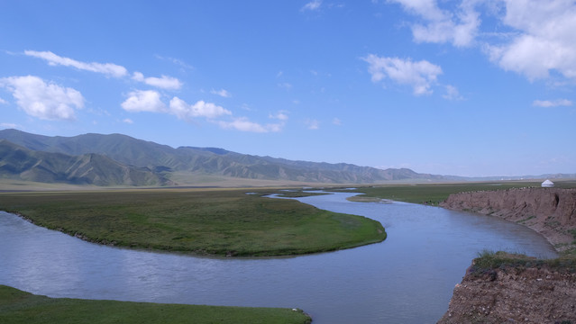巴音巴鲁克草原