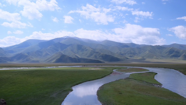 巴音巴鲁克草原