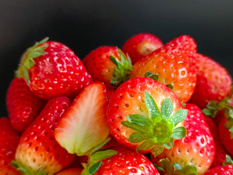 草莓果鲜果