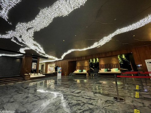 温泉酒店大厅