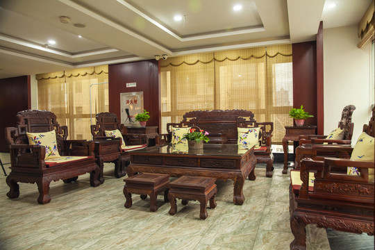 中式客厅红木家具