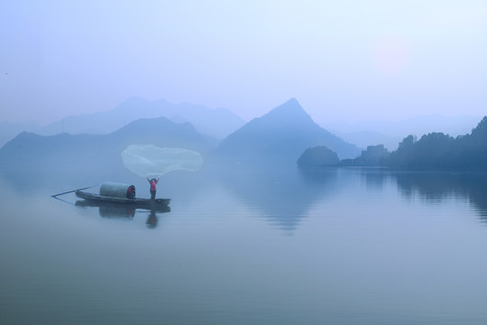 青山湖