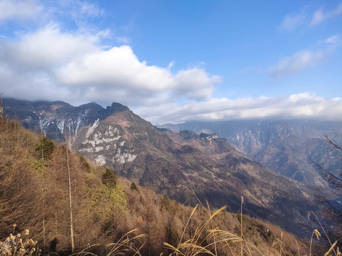 雪宝山