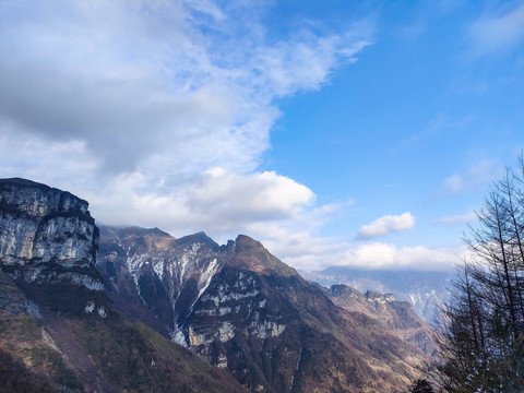 雪宝山