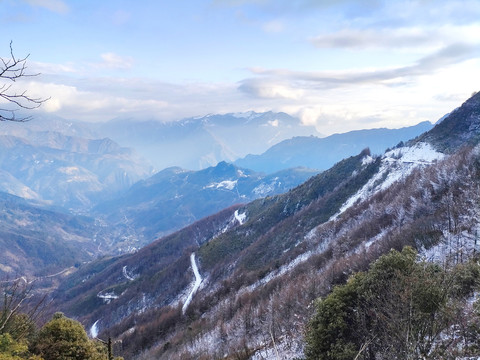 雪宝山