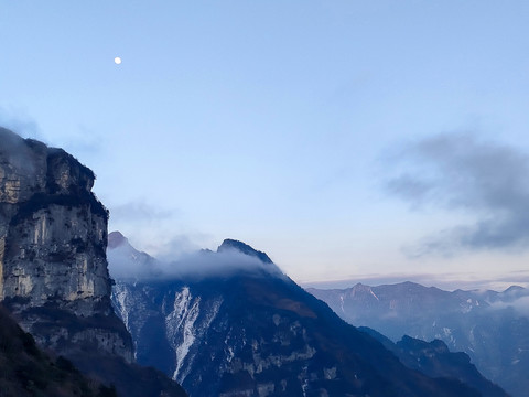 雪宝山