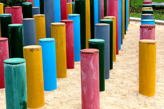 彩色柱子