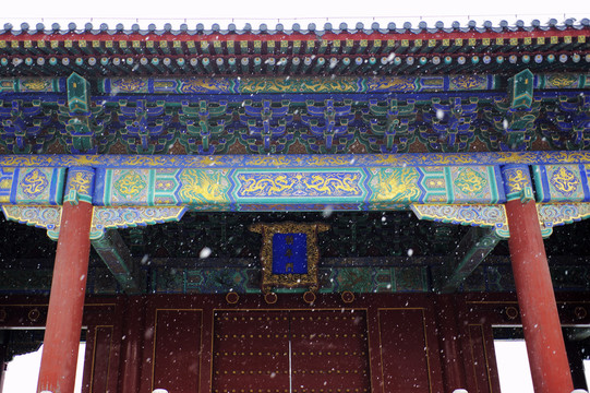 北京天坛祈华门雪景