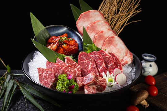 牛肉拼盘