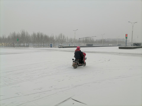 冬雪道路