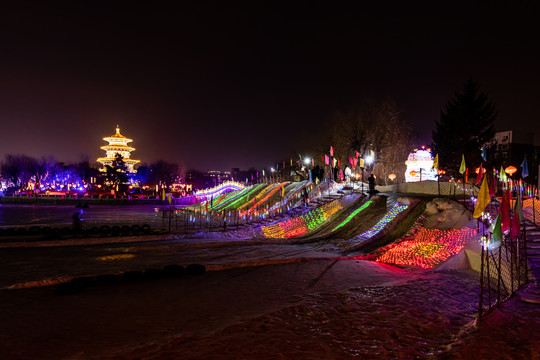 中国长春劳动公园冰雪乐园夜景